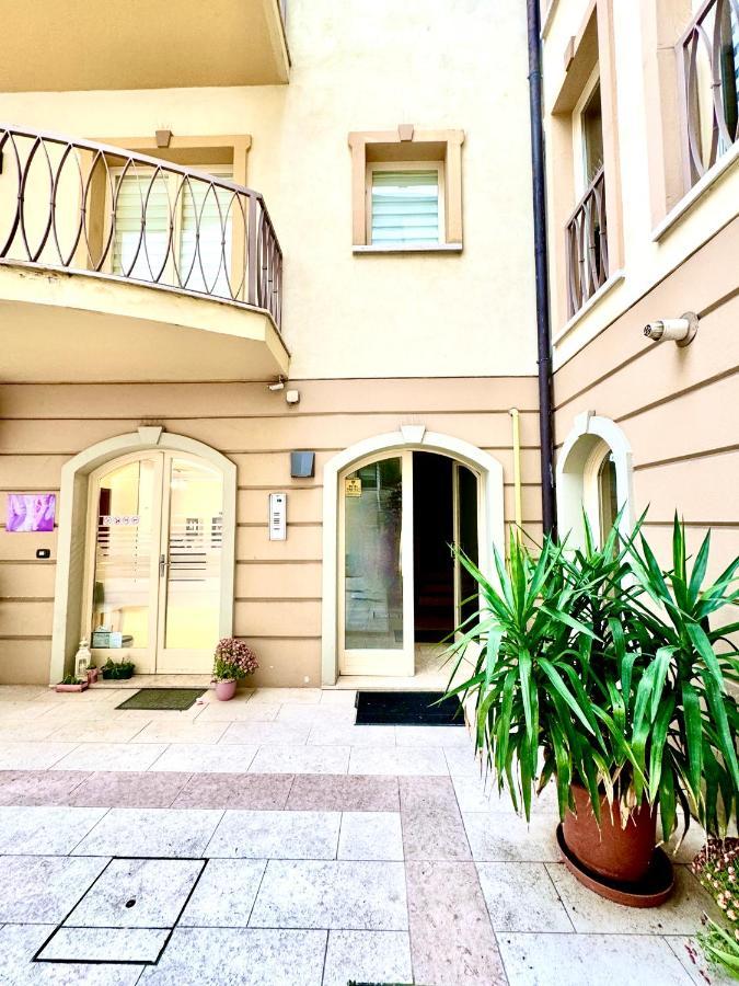 The Loft Apartman Temesvár Kültér fotó